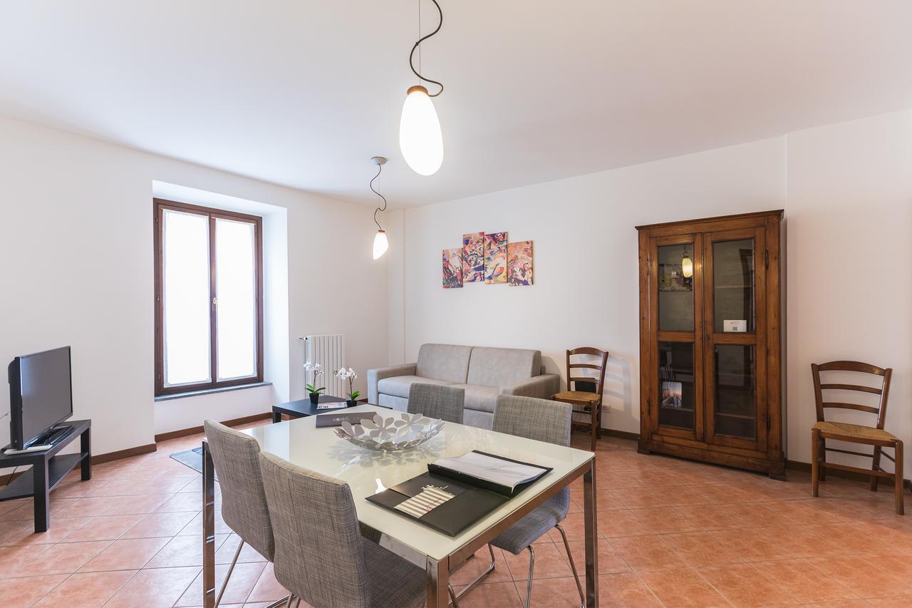 Hemeras Boutique Homes - Design Flats Near The City Center 米兰 外观 照片